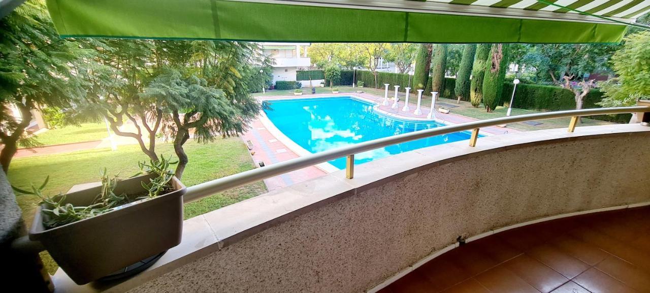 Apartment Center Salou Near Port Aventura المظهر الخارجي الصورة