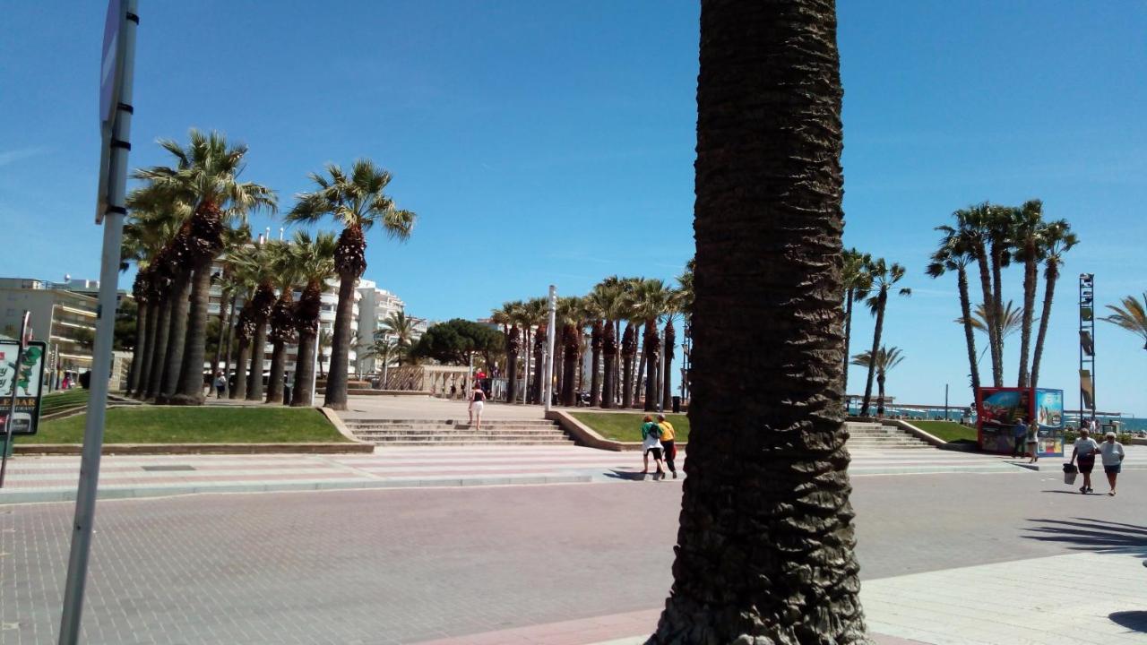 Apartment Center Salou Near Port Aventura المظهر الخارجي الصورة